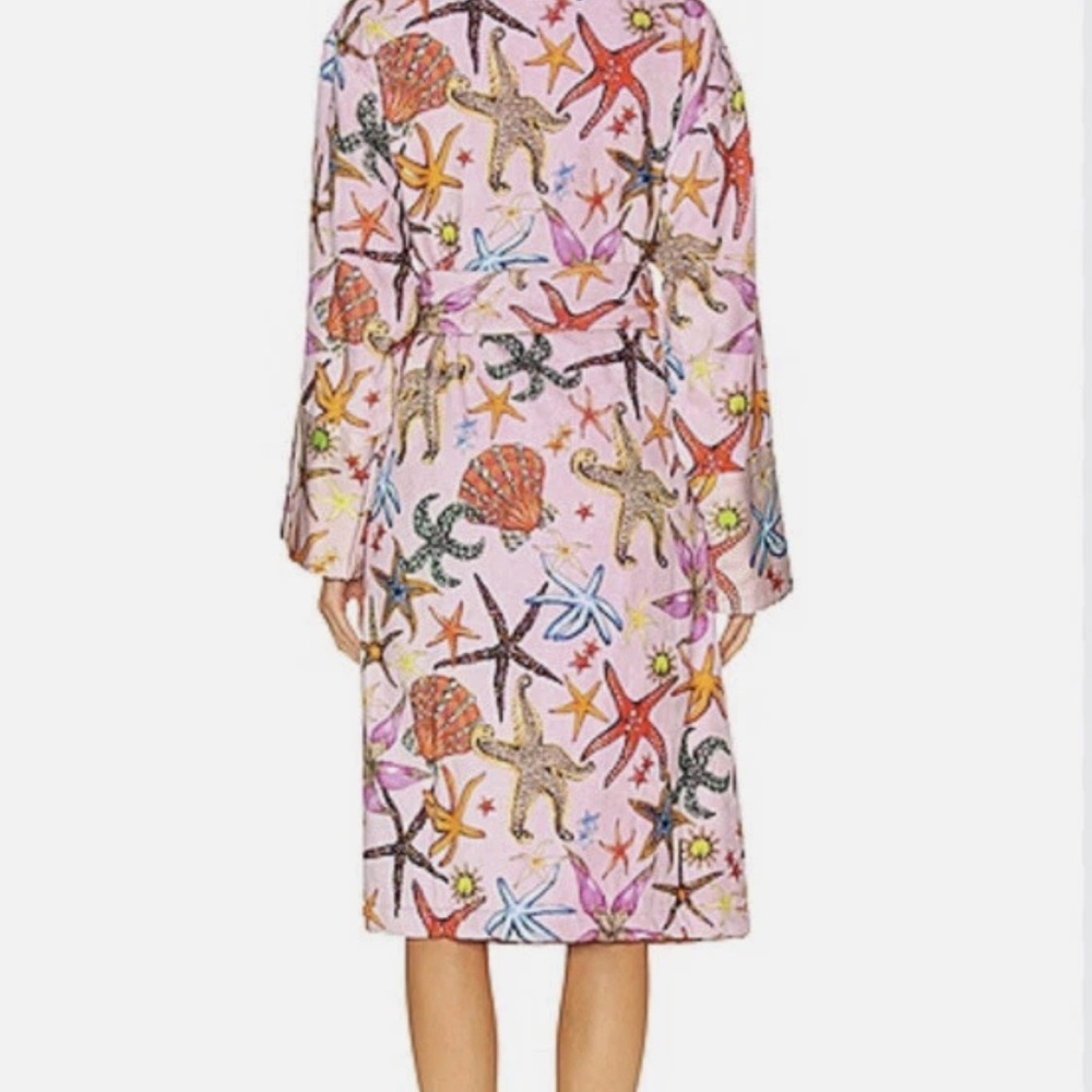 Versace Pink Starfish Patterned Robe - Picture 4 of 5